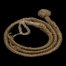 เชือกคาดเอว หลวงพ่อชม วัดสิงห์ พร้อมปิดตา