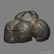 ปิดตาพวงชมพู่ หลวงพ่อดำ วัดกุฎิ พิมพ์พวงห้า