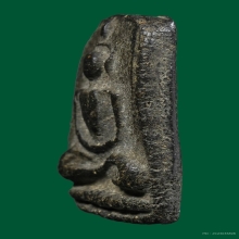 พระเนื้อผงคลุกรักหลวงพ่อบุญใหญ่