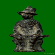 รูปหล่อสมเด็จพระเจ้าตากสินมหาราช วัดอรุณฯ ปี2509