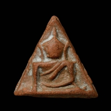 พระนางพญาโรงพยาบาลสงฆ์ เนื้อแดงพิกุล พิธี 25 พุทธศตวรรษ