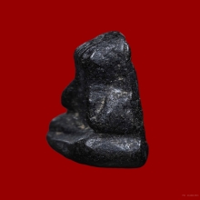 พระปิดตาข้าวตอกแตกเนื้อผงใบลานคลุกรัก หลวงปู่เอี่ยม วัดหนัง 