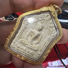 พระขุนแผนผงพรายกุมาร พิมพ์ใหญ่ตะกรุดคู่ หลวงปู่ทิม