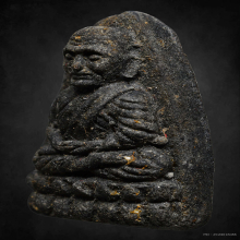 หลวงปู่ทวด วัดช้างให้ ปี2524 เนื้อว่าน พิมพ์ใหญ่