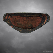 พระบูชาศิลปะล้านนาทรงเครื่อง 