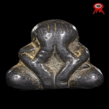 พระปิดตาเนื้อโลหะเก่า ไม่ทราบที่ สภาพสวยเนื้อจัดมาก