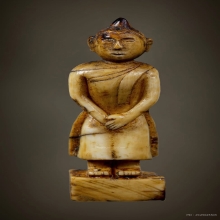 พระยืนปางถวายเนตร (พระประจำวันอาทิตย์) 