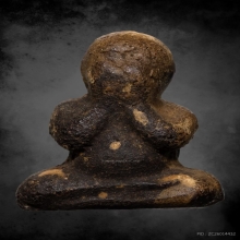  หลวงปู่เอี่ยม ปฐมนาม พระปิดตา บรรจุกรุ พิมพ์ชลูดใหญ่