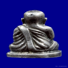 หลวงพ่อเงิน ช้างคู่ เนื้อเงิน วัดท้ายน้ำ 2526