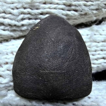 ว่าน 80 ปี อ.นอง พิมพ์ใหญ่ ตะกรุดเงิน ล่ำใหญ่ หน้าตาเจน