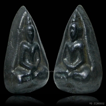 พระกลีบบัวเนื้อเมฆพัตร หลวงปู่บุญ หลังยันต์ สวย