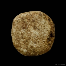 พระจันทร์ลอย เนื้อผงน้ำมัน กรุวัดคู้สลอด อยุธยา