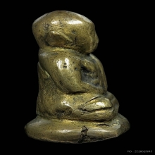 รูปหล่อหลวงพ่อเงินวัดห้วยเขน