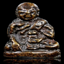 รูปหล่อหลวงพ่อจง ออกวัดคอกหมู พิมพ์มารวิชัย