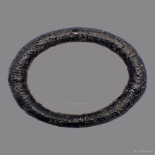 พิรอดแขนพันสายสิญจน์ หลวงปู่ยิ้ม วัดหนองบัว (แชมป์)