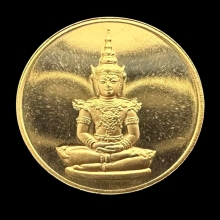 #พระทองคำ.. พระแก้วมรกต รุ่นบูรณะฉัตร 