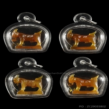 เหลือ 2ตัว แพะ หลวงพ่อสิน เนื้อเขาควายเผือก สภาพสวยมาก