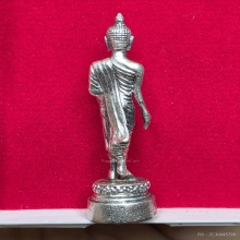 รูปหล่อลอยองค์ พระพุทธ 25 ศตวรรษ เนื้อเงิน รุ่นแรก