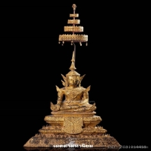 พระพุทธรูป สมัยรัตนโกสินทร์ ทรงเครื่องต้นพระมหาจักรพรรรดิ