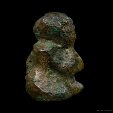 พระปิดตา พิมพ์มือจิ้งจก หลวงพ่อดิษฐ์ วัดปากสระ  ปี2485 