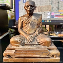  พระบูชาหลวงพ่อแพ วัดพิกุลทอง หน้าตัก 5 นิ้วสูง 8 นิ้ว