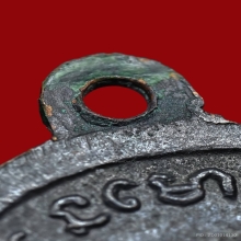 หลวงปู่ทวดรุ่น2บล็อกทองคำหลังหน้านกแก้ว