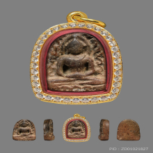 พระกำแพงซุ้มกอ พิมพ์ใหญ่