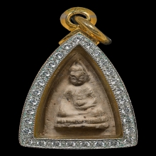 พุทโธน้อยคุณแม่บุญเรือน รุ่นแรก พิมพ์เล็ก เนื้อดิน พ.ศ.2494