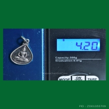 เหรียญหยดน้ำ หลวงพ่อทันใจ วัดพระธาตุช่อแฮ เนื้อเงิน