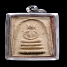 พระสมเด็จเผ่าพิมพ์อกร่องหูบายศรีปี2495 วัดอินทรวิหาร สวยๆ