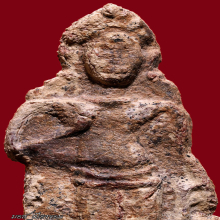 พระร่วงยืนเทริดสนิมแดงลพบุรี หายากที่สุดของกรุ องค์แชมป์กรุ