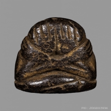 พระปิดตาเนื้อผงคลุกรักวัดปากทะเล