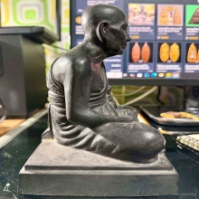 พระบูชาหลวงปู่ทวดวัดช้างให้ 2541 หต้าตัก 5.7 นิ้วสูง8นิ้ว