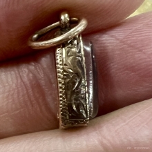 พระปรกมะขามรุ่นแรกปู่สีห์ วัดสะแก 2519 หลังตอกโค๊ด เลี่ยมนาค