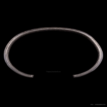 กำไลจักรพรรดิ์ตราธิราช เนื้อเงิน หลวงปู่หมุนวัดบ้านจาน