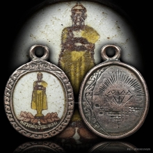 ล็อกเก็ตฉากขาว ลพ.วัดบ้านแหลม พิมพ์เล็ก จ.สมุทรสงคราม