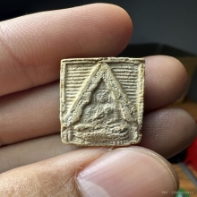 พระผงของขวัญวัดปากน้ำรุ่น1พิมพ์1