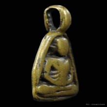 หลวงพ่อเงิน วัดบางคลาน พิมพ์จอบเล็ก