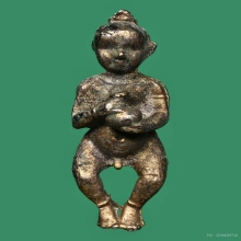 กุมารทองเทพ หลวงพ่อกวย วัดโฆสิตาราม จ.ชัยนาท รุ่นฝังลูกนิมิต