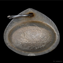 ลูกอมผงเลี่ยมเดิม หลวงพ่อสงวน วัดไผ่พันมือ