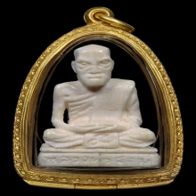 (4)งาแกะหลวงพ่อสงฆ์ วัดเจ้าฟ้าศาลาลอย ชุมพร