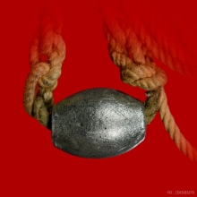 ลูกสะกดเนื้อปรอทฝังตะกรุด หลวงพ่อมุ่ย วัดดอนไร่ จ.สุพรรณบุรี