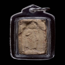 พระกำแพงหน้าอิฐ กรุวัดบรมธาตุ จ.กำแพงเพชร