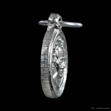 เหรียญเม็ดแตง หลวงปู่ทวด วัดช้างให้ จ.ปัตตานี ปี 2508