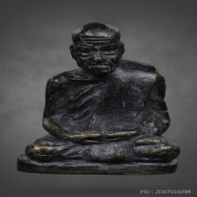 รูปหล่อโบราณเนื้อทองเหลืองรมดำ หลวงพ่อสงฆ์ วัดเจ้าฟ้าศาลาลอย