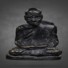 รูปหล่อโบราณเนื้อทองเหลืองรมดำ หลวงพ่อสงฆ์ วัดเจ้าฟ้าศาลาลอย