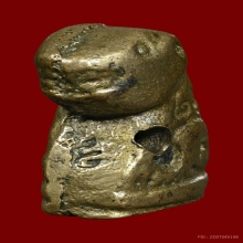 เสือหลวงพ่อวงษ์วัดปริวาส รุ่น 5 หล่อโบราณ