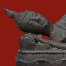 พระพุทธรูปศิลปะยุคเชียงแสน สิงห์สาม ปางไสยาสน์