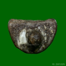 พระยอดธง เนื้อตะกั่วสนิมแดง กรุวัดเชิงท่า จ.นนทบุรี