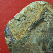 พระขุนแผนสะกดทัพ กรุเขาชนไก่ เนื้อตะกั่วสนิมแดง จ.กาญจนบุรี